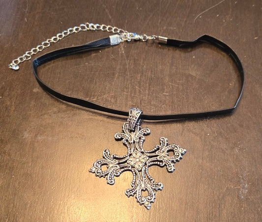 Silver Cross Choker